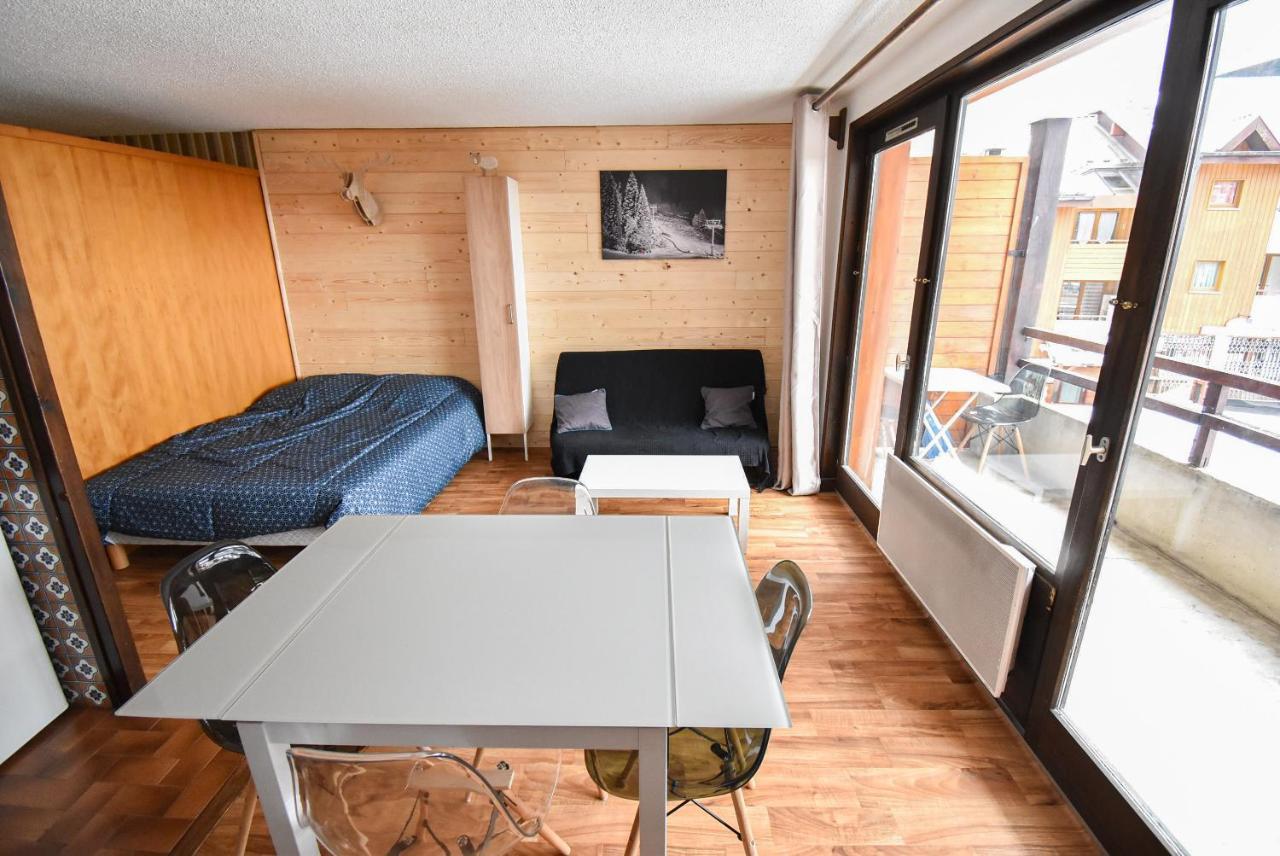 Apartamento Le Relai S34 - Grand et lumineux studio avec coin montagne 4-6 pers, 50m des pistes, grand balcon exposé SUD, DRAPS NON COMPRIS Saint-Jean-dʼAulps Exterior foto